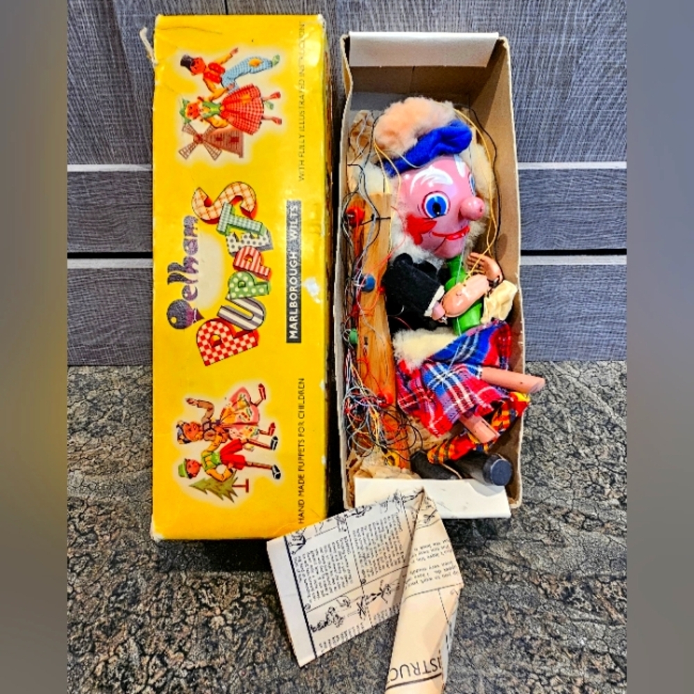 Vintage Pelham Puppets Marlborough Wilts MCBOOZLE in Original Box